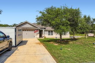 1041 madrone, Fischer, TX 78623