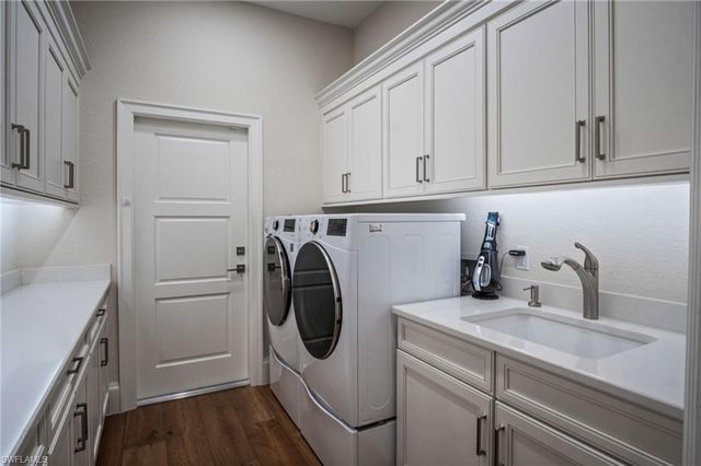 28367 Del Lago WAY, Bonita Springs, FL 34135