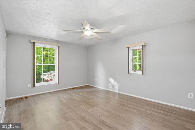 7625 SHEFFIELD GREEN WAY, Lorton, VA 22079