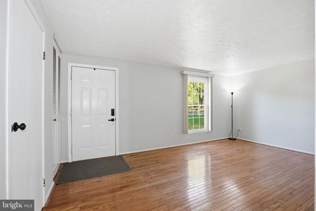 7625 SHEFFIELD GREEN WAY, Lorton, VA 22079