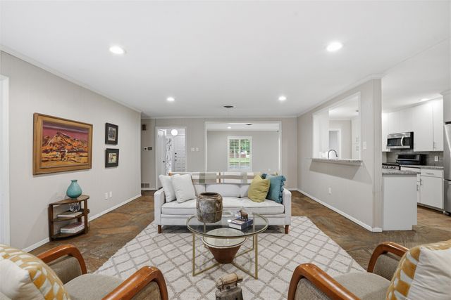 4360 Whitfield Avenue, Fort Worth, TX 76109