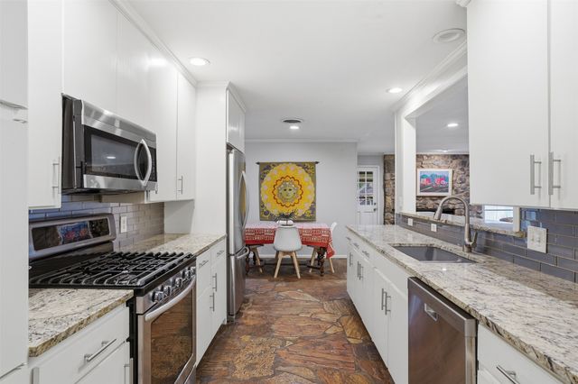 4360 Whitfield Avenue, Fort Worth, TX 76109