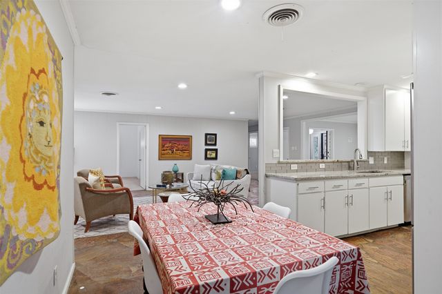 4360 Whitfield Avenue, Fort Worth, TX 76109