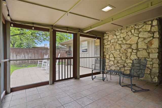 4360 Whitfield Avenue, Fort Worth, TX 76109