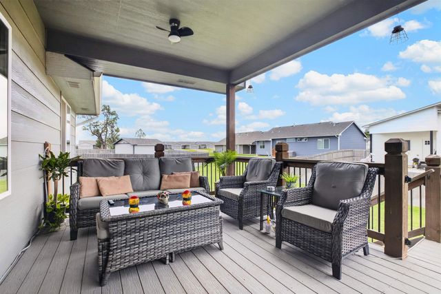 5334 N Pebblecreek St, Bel Aire, KS 67226