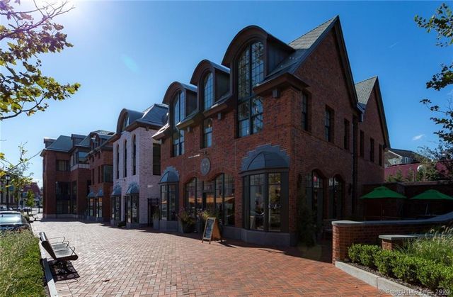 5 Church Lane 410, Westport, CT 06880