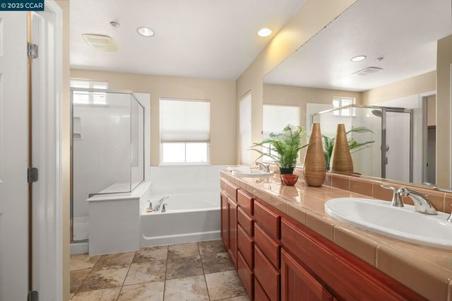 1775 Rose Gate Cmn, Livermore, CA 94551