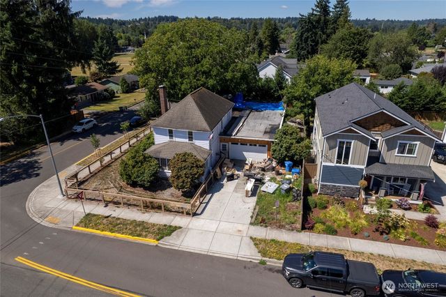 826 9th Street SW, Puyallup, WA 98371