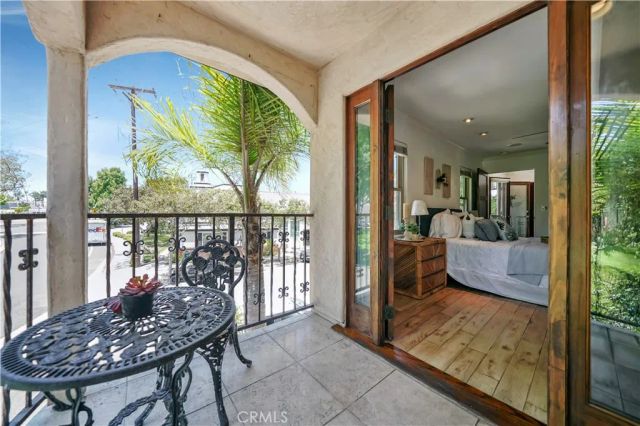1001 Electric Avenue, Seal Beach, CA 90740
