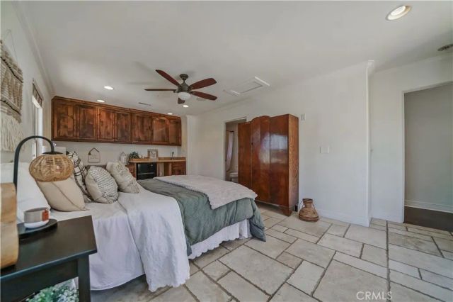 1001 Electric Avenue, Seal Beach, CA 90740