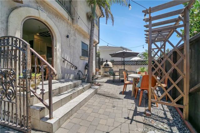 1001 Electric Avenue, Seal Beach, CA 90740