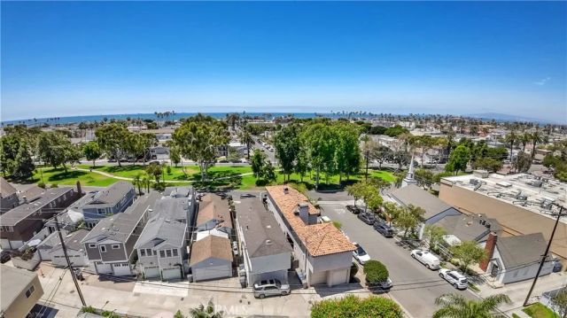 1001 Electric Avenue, Seal Beach, CA 90740