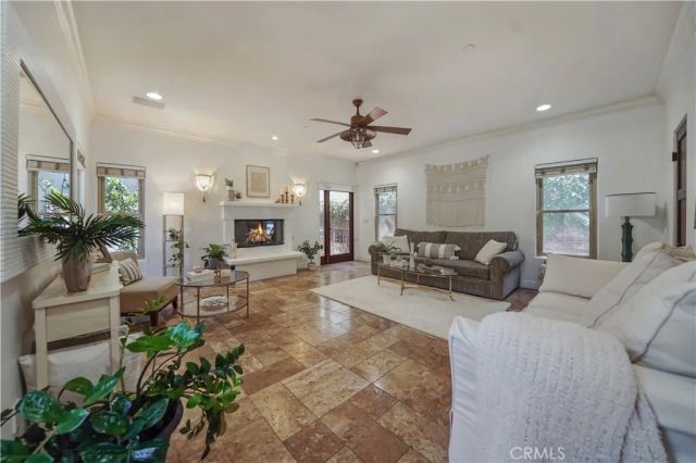 1001 Electric Avenue, Seal Beach, CA 90740
