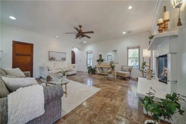 1001 Electric Avenue, Seal Beach, CA 90740
