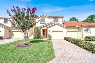 8123 CARNOUSTIE Place, Port St. Lucie, FL 34986