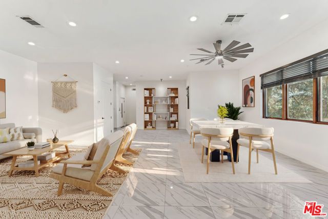 2566 E Chevy Chase Drive, Glendale, CA 91206