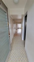 3091 NW 46th Ave 406C, Lauderdale Lakes, FL 33313