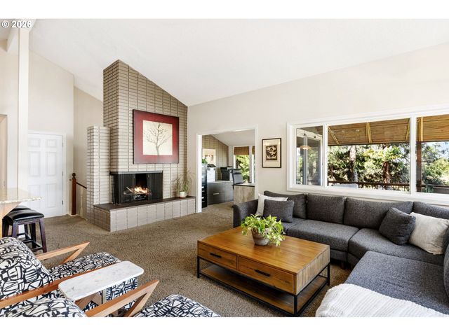 1658 FIRCREST Dr, Lake Oswego, OR 97034