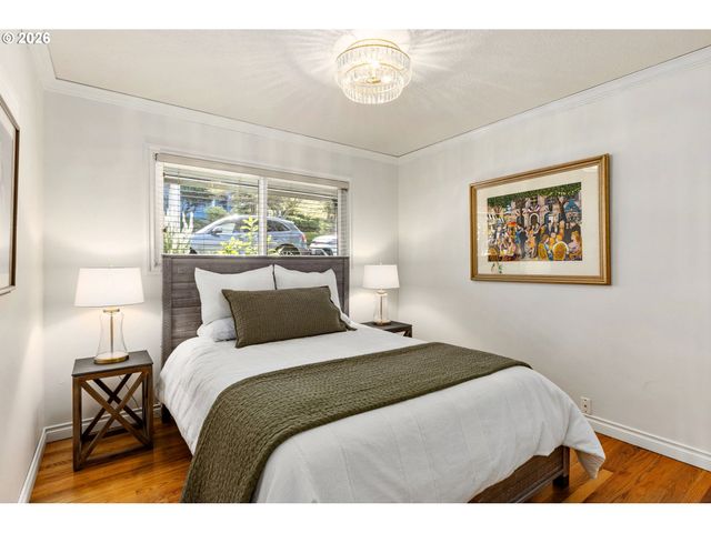 1658 FIRCREST Dr, Lake Oswego, OR 97034