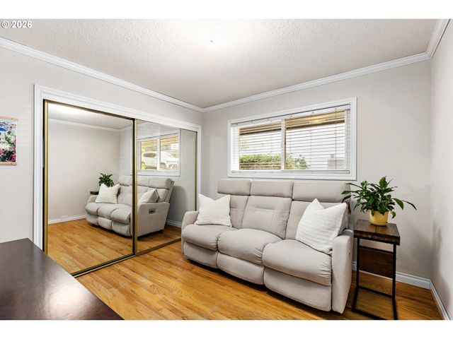 1658 FIRCREST Dr, Lake Oswego, OR 97034