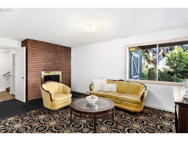 1658 FIRCREST Dr, Lake Oswego, OR 97034