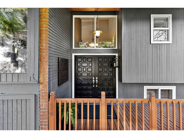 1658 FIRCREST Dr, Lake Oswego, OR 97034