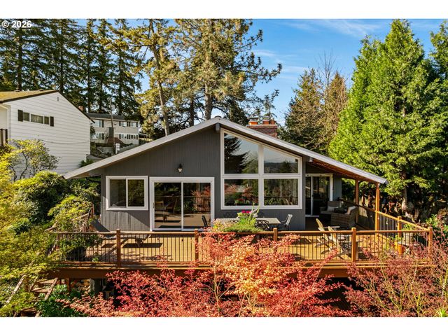 1658 FIRCREST Dr, Lake Oswego, OR 97034