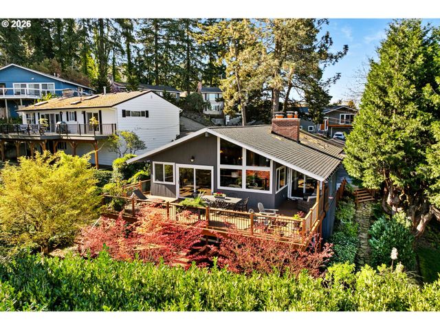 1658 FIRCREST Dr, Lake Oswego, OR 97034