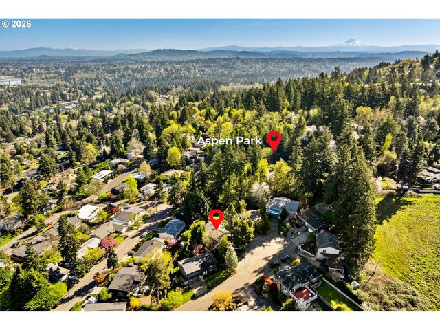 1658 FIRCREST Dr, Lake Oswego, OR 97034