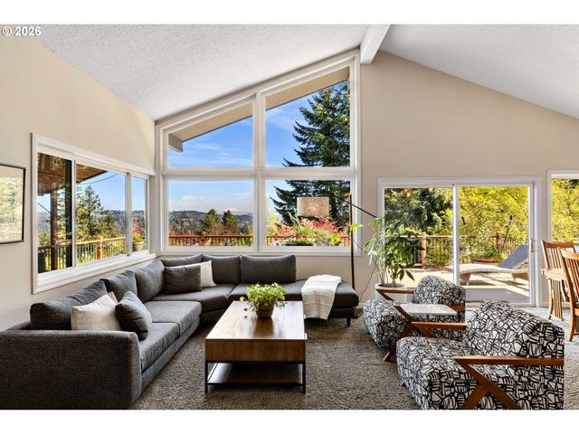 1658 FIRCREST Dr, Lake Oswego, OR 97034