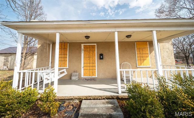 687 Salem Avenue, Rolla, MO 65401