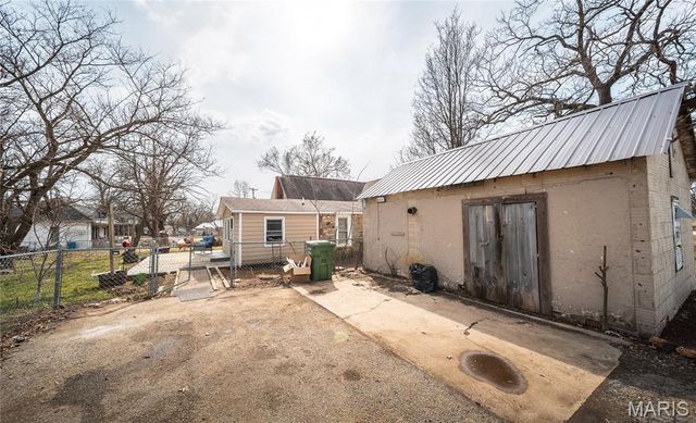 687 Salem Avenue, Rolla, MO 65401