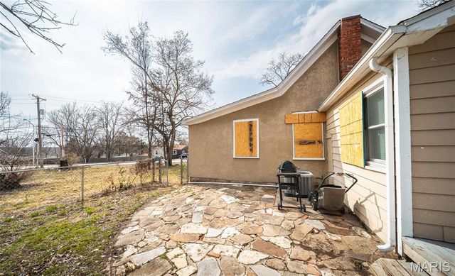 687 Salem Avenue, Rolla, MO 65401