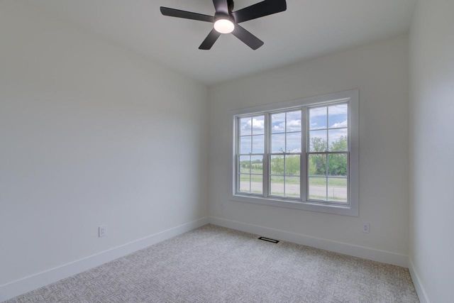 1837 Arbor Ridge Way, Janesville, WI 53548