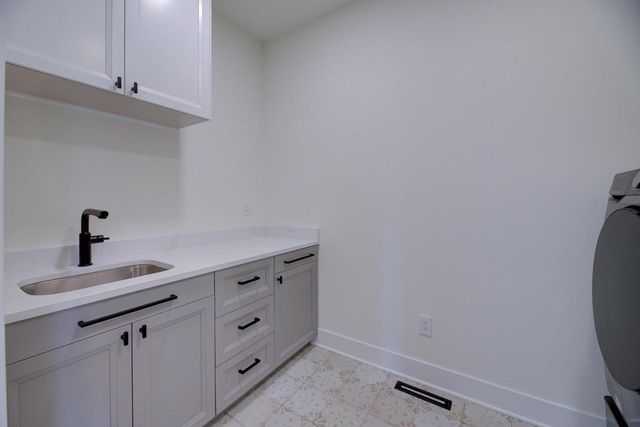 1837 Arbor Ridge Way, Janesville, WI 53548