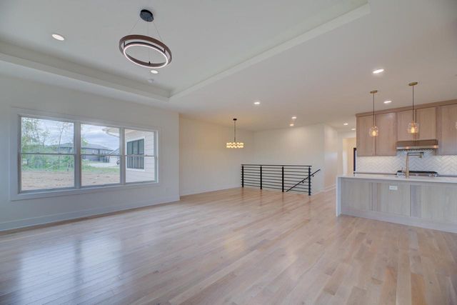 1837 Arbor Ridge Way, Janesville, WI 53548