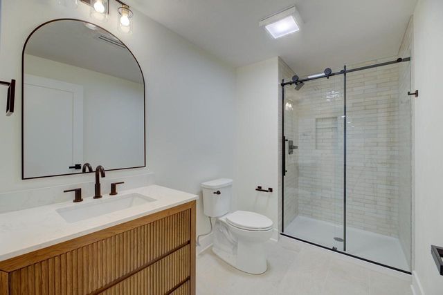 1837 Arbor Ridge Way, Janesville, WI 53548