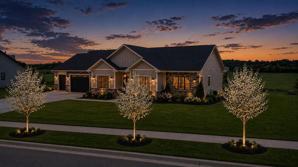 1837 Arbor Ridge Way, Janesville, WI 53548