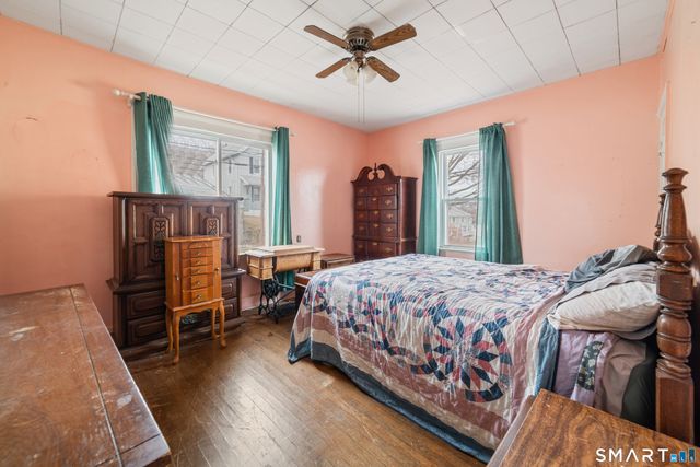 80 Ward Street, Naugatuck, CT 06770