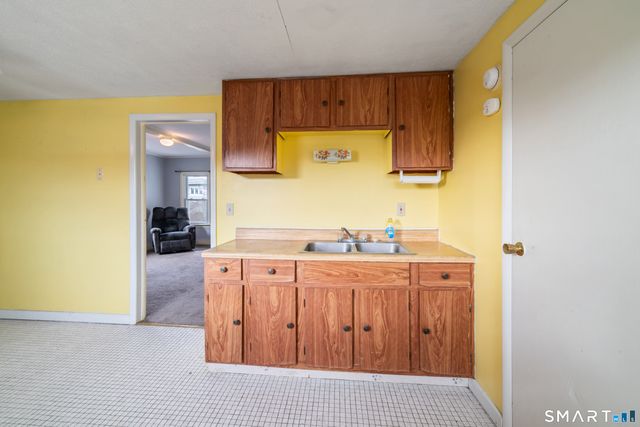 80 Ward Street, Naugatuck, CT 06770