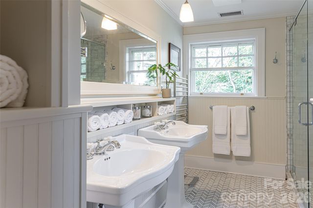 81 Edgemont Road, Asheville, NC 28801