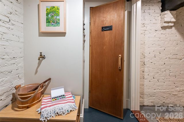 81 Edgemont Road, Asheville, NC 28801