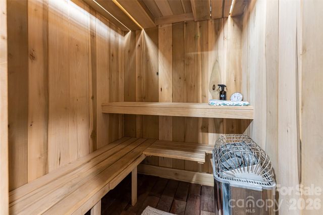 81 Edgemont Road, Asheville, NC 28801