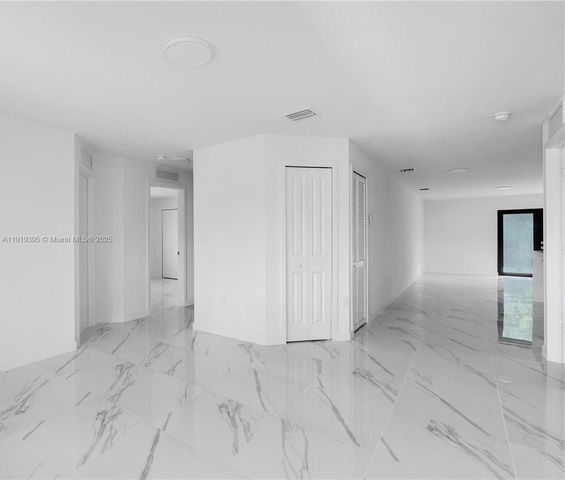 152 NW 18th St, Homestead, FL 33030