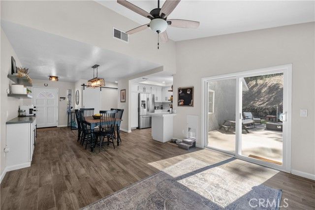 28518 Victoria, Castaic, CA 91384