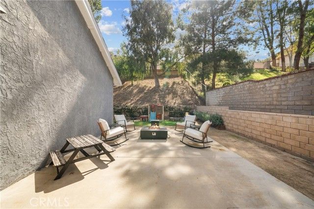 28518 Victoria, Castaic, CA 91384