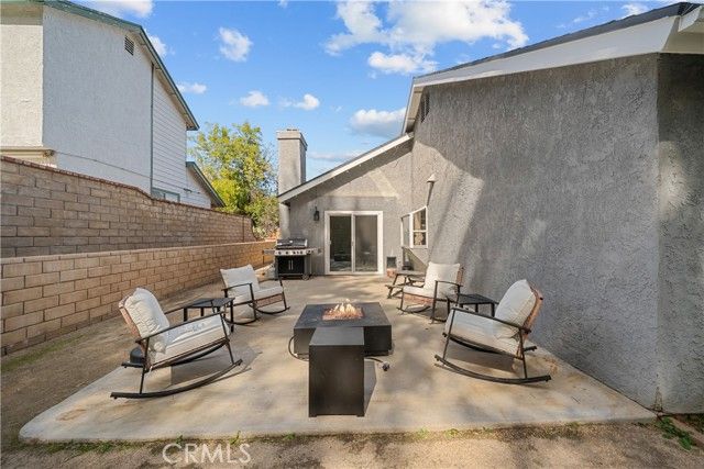 28518 Victoria, Castaic, CA 91384