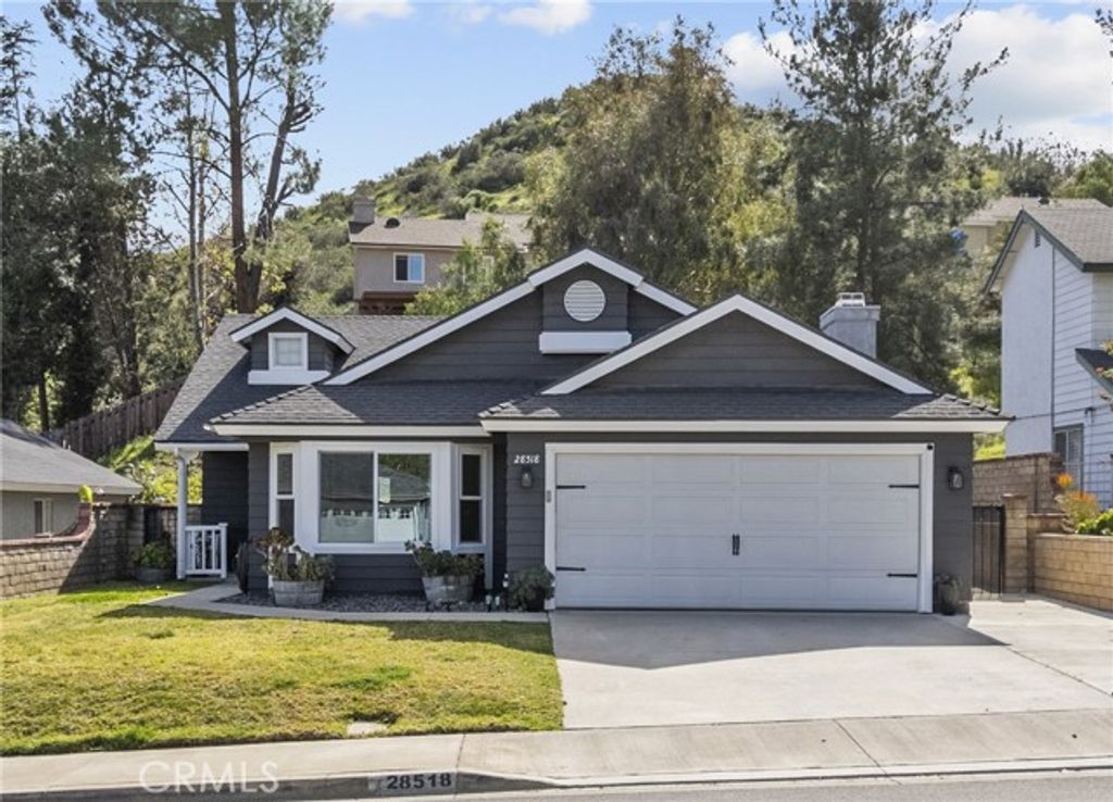 28518 Victoria, Castaic, CA 91384