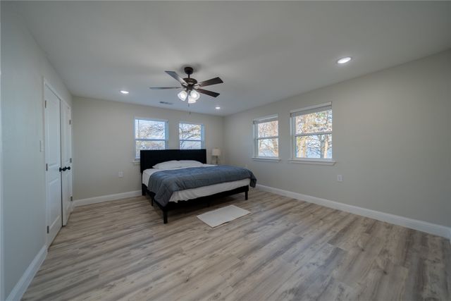 1425 Oak Hill Drive, Kemp, TX 75143