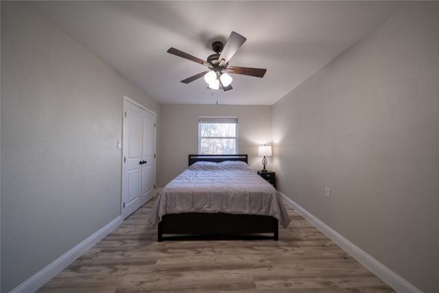 1425 Oak Hill Drive, Kemp, TX 75143